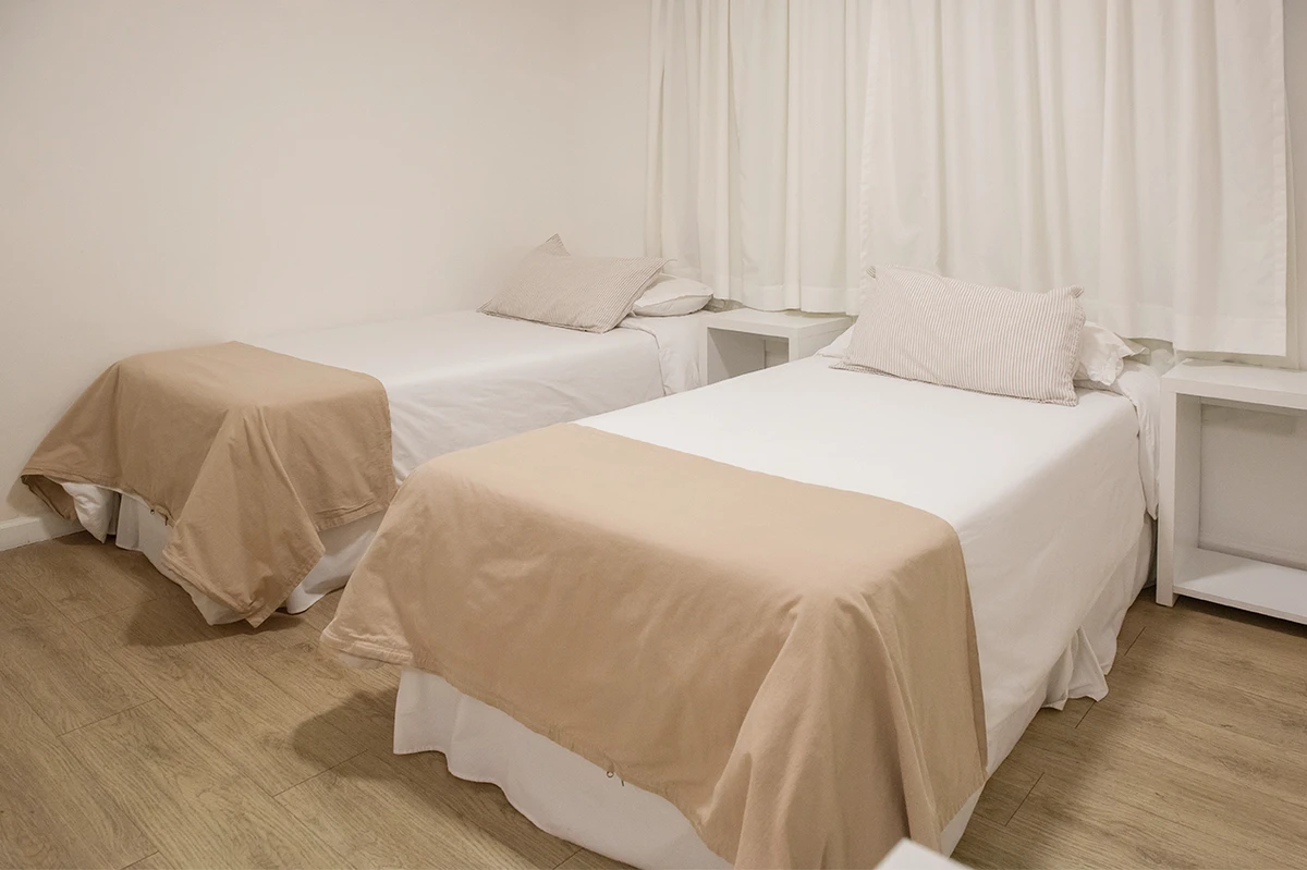 20 HOTEL- habitacion cuadruple - punta del este (1)