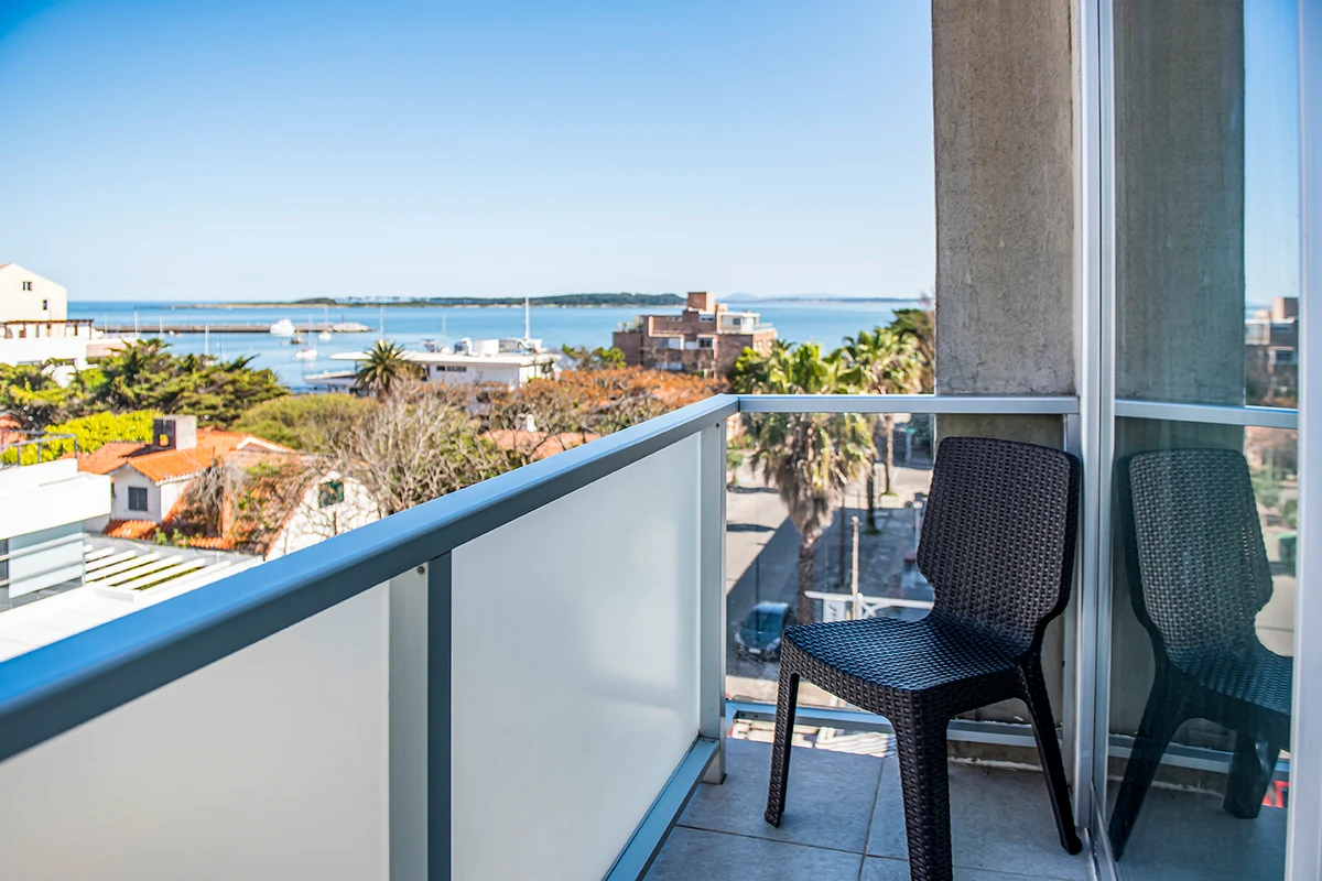 20 HOTEL- habitacion superior - punta del este (1)